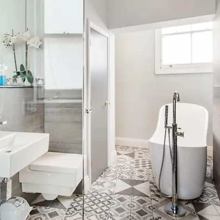 The Corson At Claremont ليدز