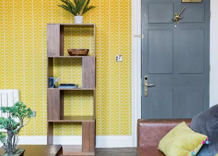 Apartment The Corson At Claremont *